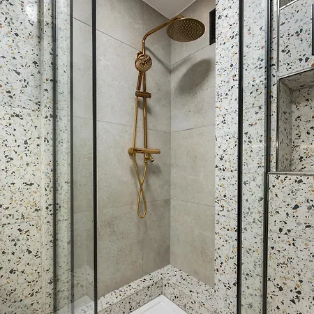 Apartamento Plac Dabrowskiego Navy By Bookinghost *